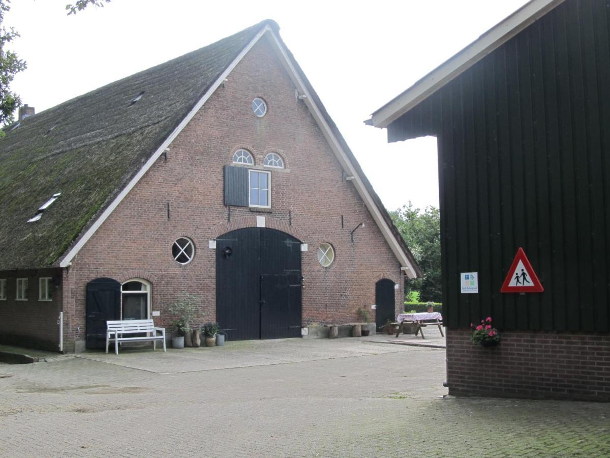 Апартаменты Boerderij De Aarnink Heeten Экстерьер фото